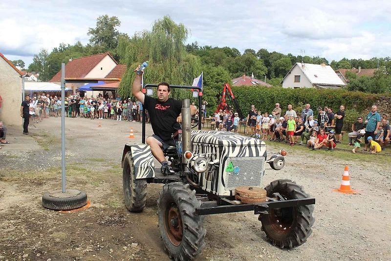 Příznivci traktorů se také letos mohou těšit na řadu akcí. Náš snímek je z traktoriády 2023 v Brankách na Moravě.