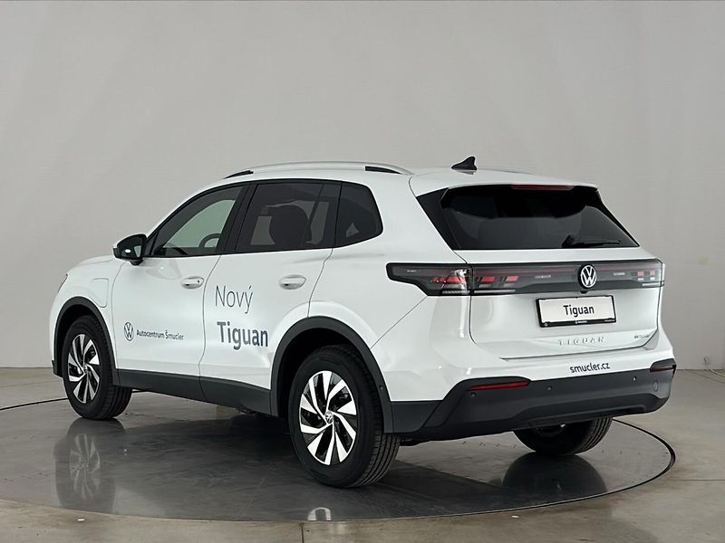 Volkswagen Tiguan (2025) SUV - fotka 15 z 30