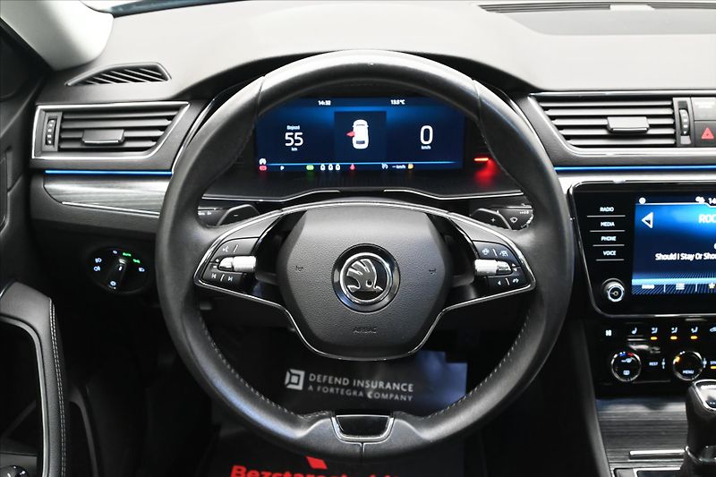 Škoda Superb 2,0 TDI 110 kW DSG Style Záruk - fotka 18 z 31