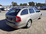 Škoda Octavia (2013) KOMBI 1.4 TSI AMBIENTE - náhled 3