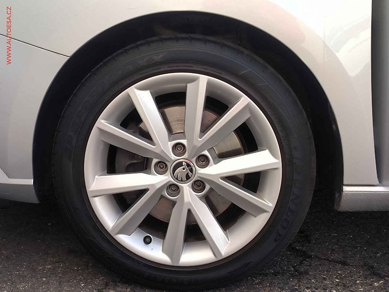 Škoda Fabia (2015) 1.2 TSi, Style, DSG, +kola - fotka 20 z 21