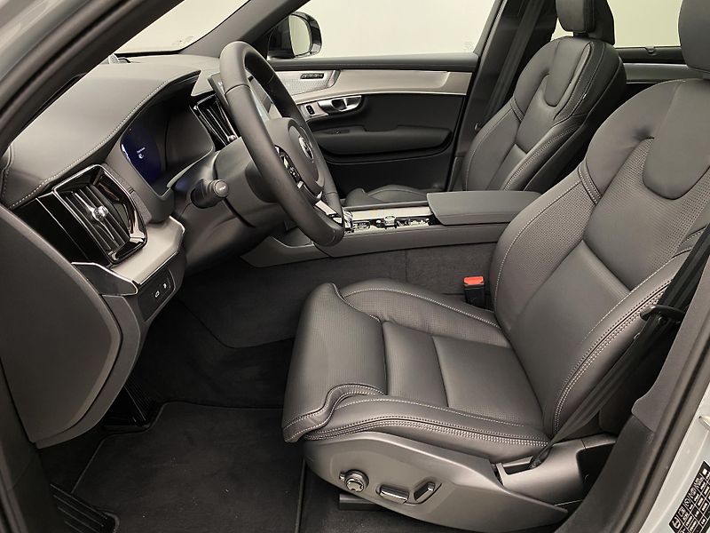 Volvo XC90 (2025) T8 AWD RECHARGE BLACK EDITION  - fotka 3 z 80