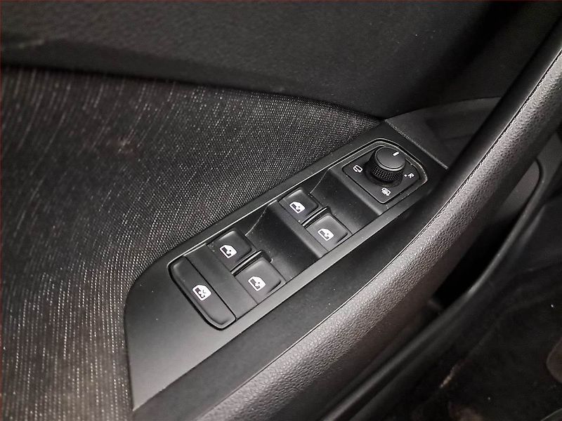 Škoda Scala (2023) Style 1.0 TSI, Automat, ČR - fotka 18 z 18
