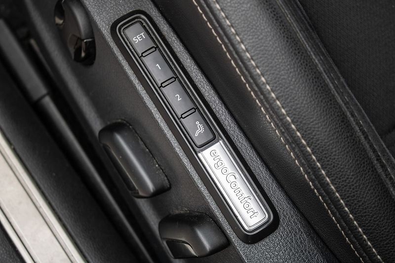 Volkswagen Passat - fotka 22 z 31