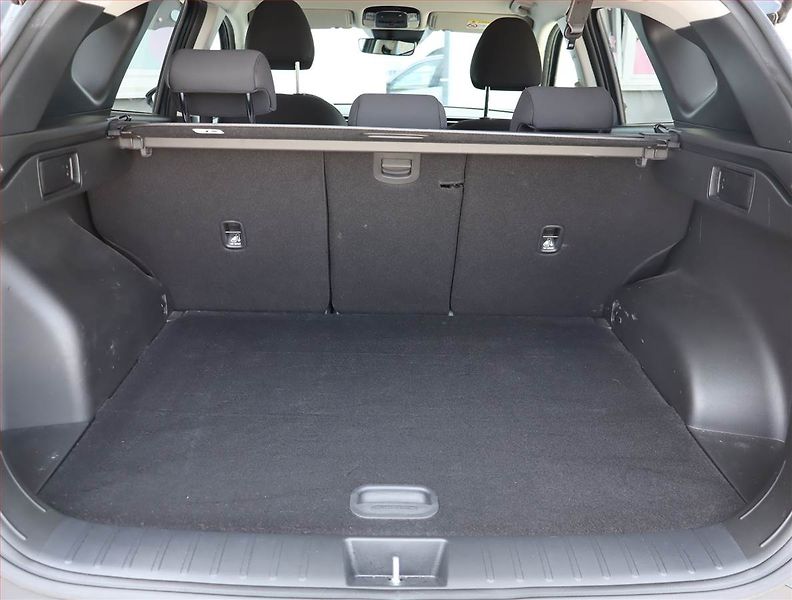 Hyundai Tucson (2021) 1.6 T-GDI - fotka 14 z 18