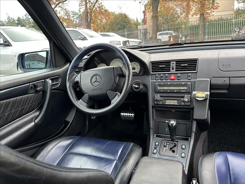 Mercedes-Benz Ostatní 4,3   43 AMG - fotka 15 z 28
