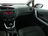 Kia Ceed (2018) 1.4 CVVT - náhled 8