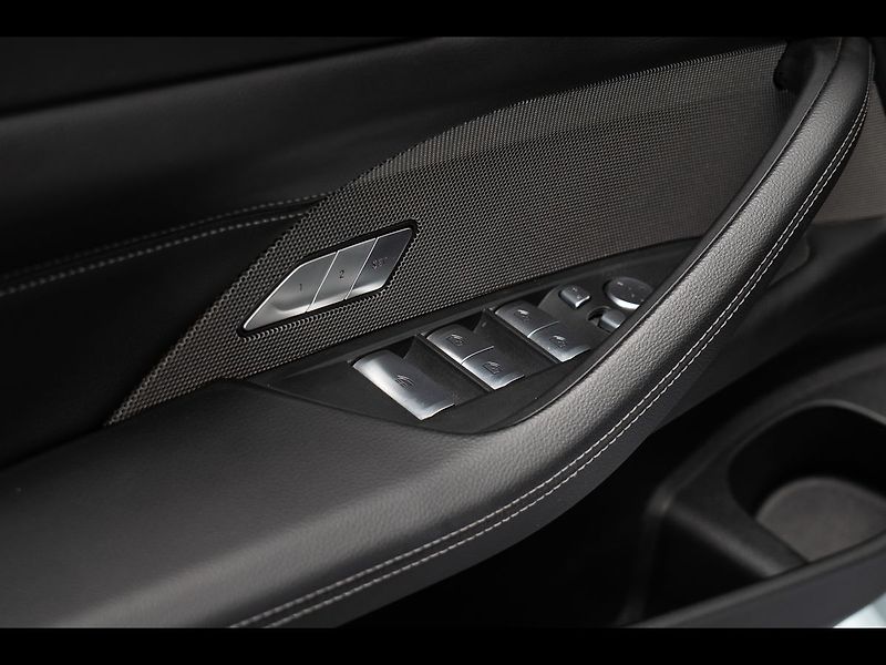 BMW Ostatní i xDrive Cabrio HarmanKardon/3 - fotka 18 z 26