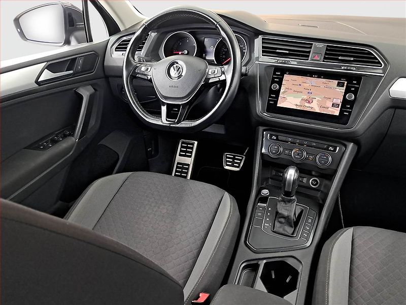 Volkswagen Tiguan (2019) Comfortline 2.0 TDI, Automat - fotka 7 z 29