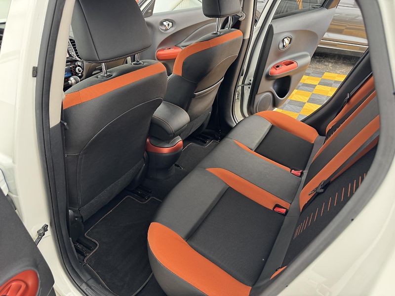 Nissan Juke 1.6i*83kw*AUT*CZ*1-MAJ*DPH* - fotka 12 z 32