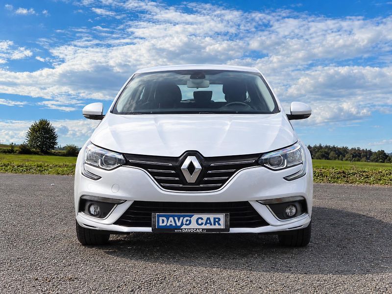 Renault Mégane 1,5 dCi 81kW Energy Bose CZ - fotka 2 z 28