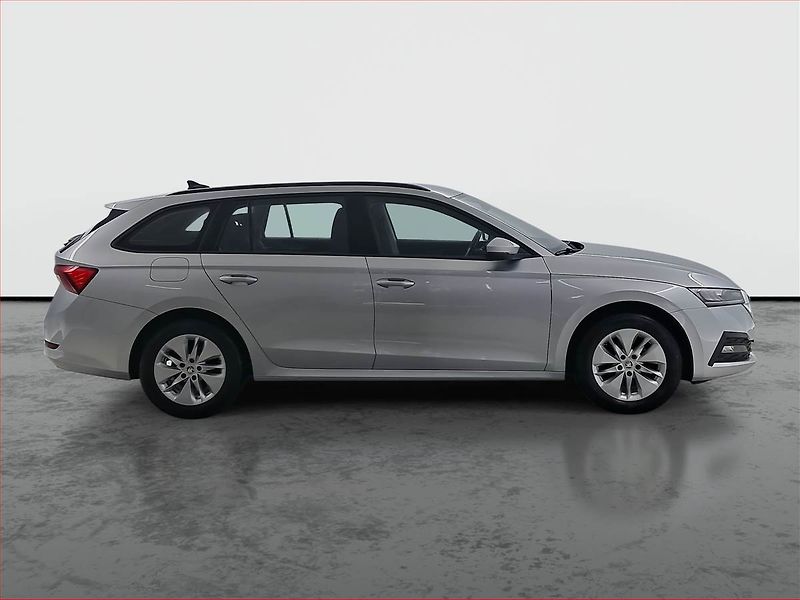 Škoda Octavia (2022) Ambition 2.0 TDI, ČR,1.maj - fotka 6 z 16
