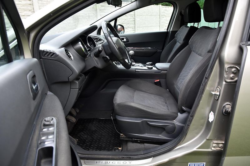 Peugeot 3008 2.0 HDi 6st,DKLIMA,TEMP,TZ,ALU - fotka 7 z 37