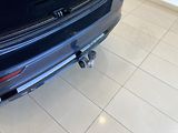Volvo V60 B4 FWD PLUS DARK TAŽNÉ ZAŘÍ. - náhled 11