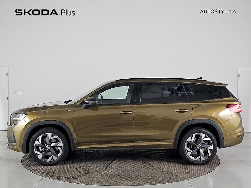 Škoda Kodiaq (2025) 2.0TDi 142kW 4x4 SPORTLINE 7S - fotka 3 z 34