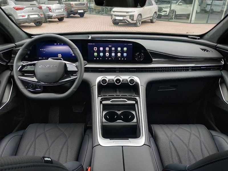 Omoda 9 Premium 1.5 PHEV AWD AT, SKLAD - fotka 13 z 31