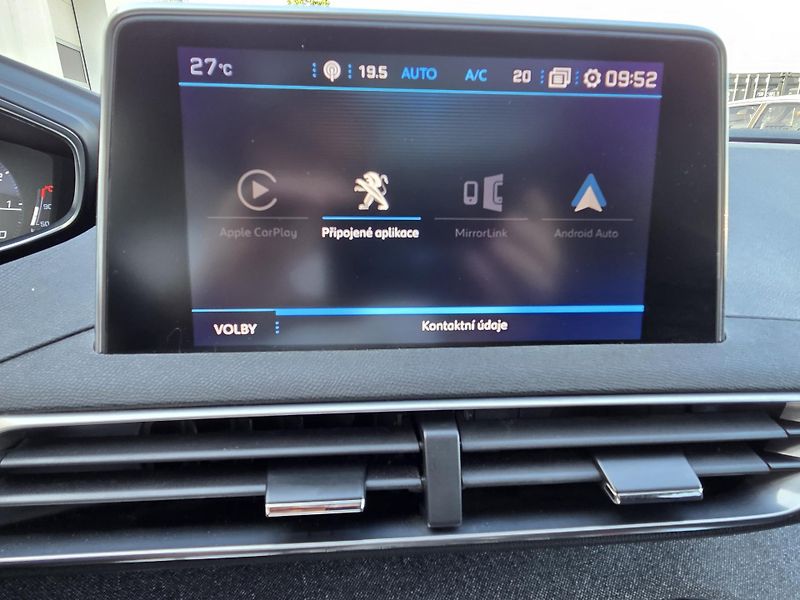 Peugeot 3008 (2017) 1.2 PT 130 ALLURE EAT6 Tažné - fotka 19 z 30