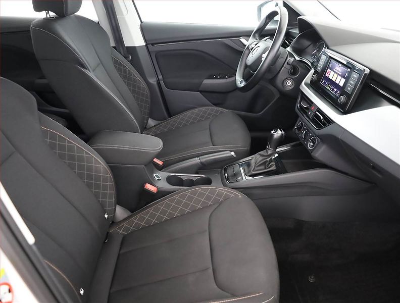 Škoda Kamiq (2021) 1.0 TSI, Automat, Serv.kniha - fotka 7 z 18