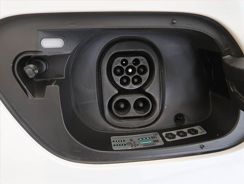 Volkswagen ID.4 (2023) GTX (82 kWh), SoH 92% - fotka 27 z 28