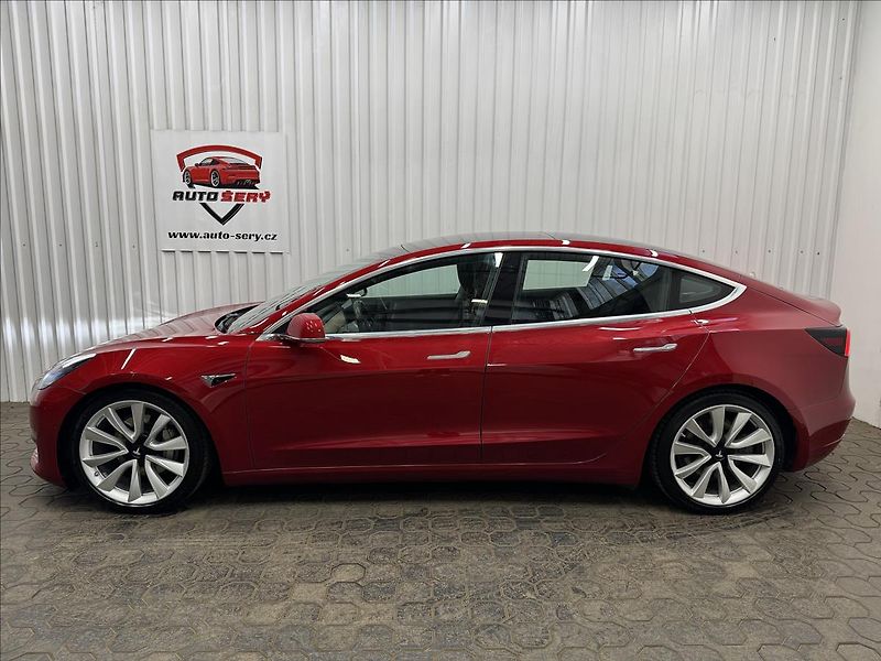 Tesla Model 3 LONG RANGE AWD BOOST EIBACH - fotka 4 z 35
