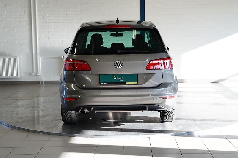Volkswagen Golf Sportsvan - fotka 6 z 24