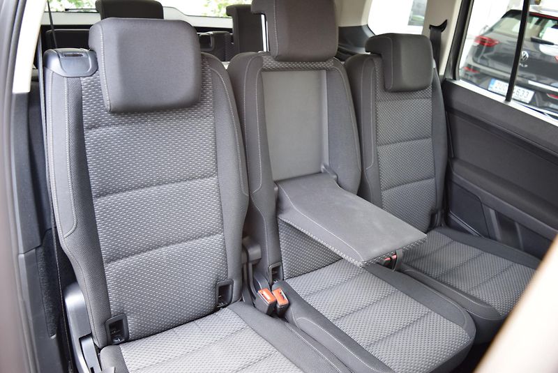Volkswagen Touran (2017) 1.4TSI 110kw CLBMT 7MÍST TAŽNÉ - fotka 40 z 41