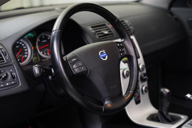 Volvo C70 - fotka 14 z 26