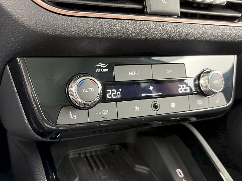 Škoda Kamiq (2025) DSG 1.5TSI 110kW Top Selection - fotka 22 z 31