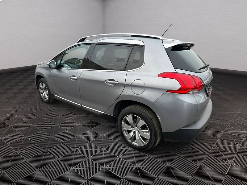 Peugeot 2008 (2014) 1.6Hdi 68Kw Allure - fotka 4 z 25