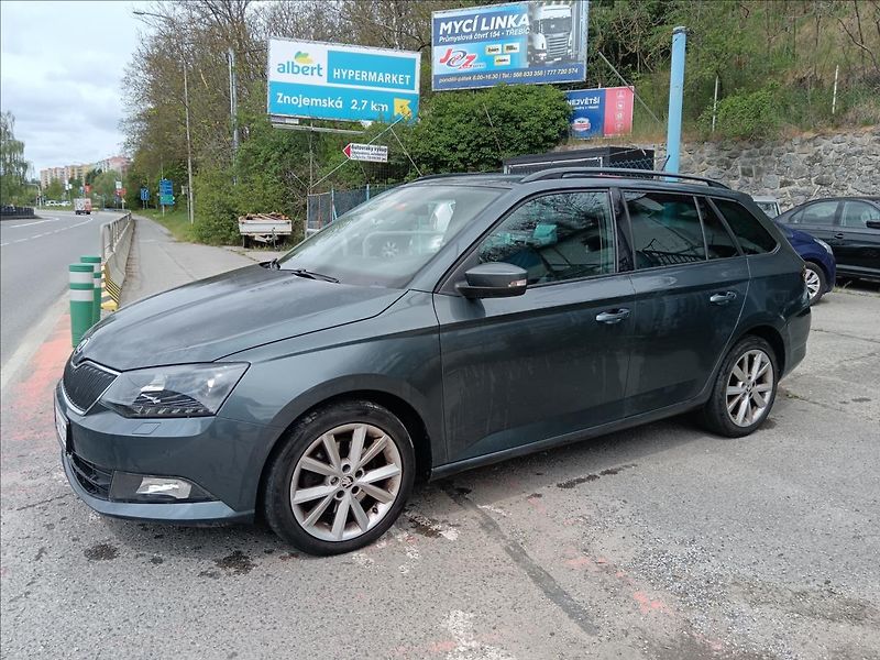 Škoda Fabia 1,2 TSi DSG  Joy - fotka 5 z 24