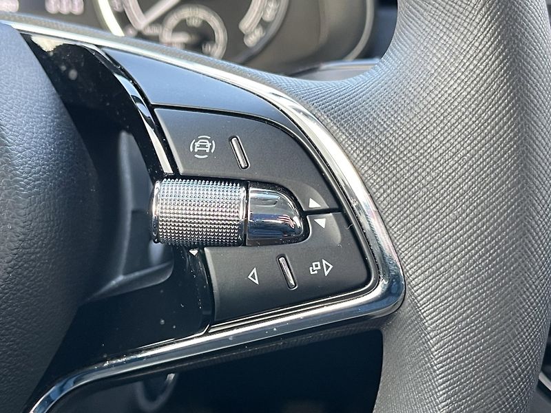 Škoda Kamiq (2023) FRESH 1.5 TSI 110kw, ČR, DSG - fotka 13 z 23