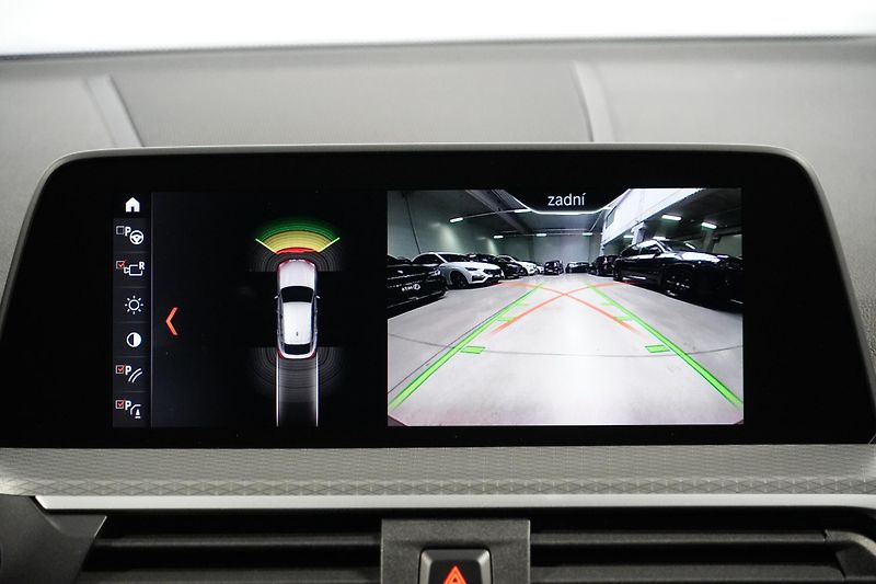 BMW X4 Xdrive30i,M-Paket,Tažné,Kamera - fotka 24 z 33