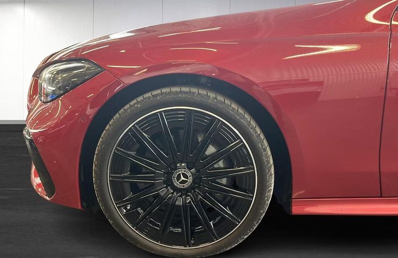 Mercedes-Benz CLE 300 4M AMG 360k Panorama Tažné - fotka 10 z 21