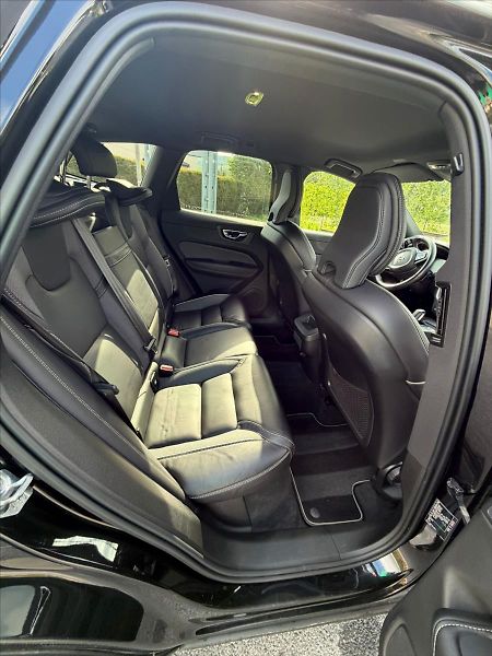 Volvo XC60 2,0 - fotka 30 z 62