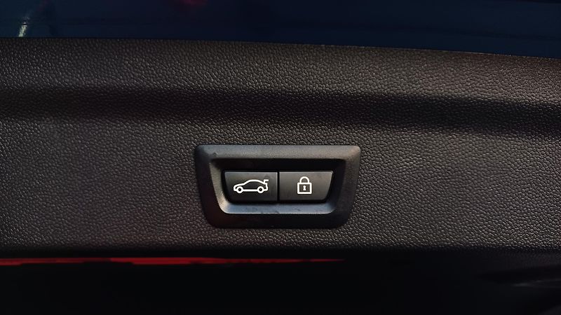 Mini Countryman COOPER 1.5 SE ALL4-1.maj-ČR - fotka 16 z 49