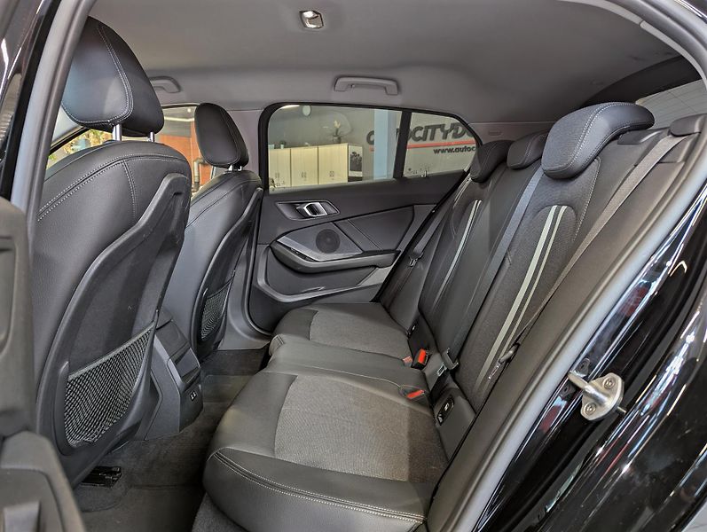 BMW Řada 1 118 i 103kW A/T, LED, LANE - fotka 10 z 23