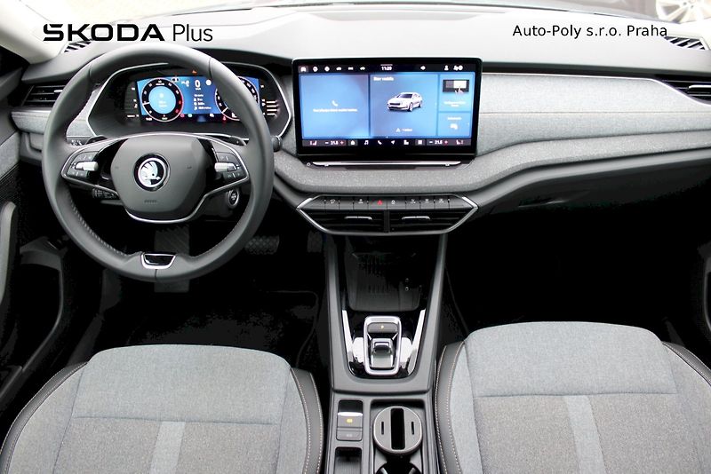 Škoda Octavia (2024) Combi Top Selection 1.5 TSI 11 - fotka 24 z 25