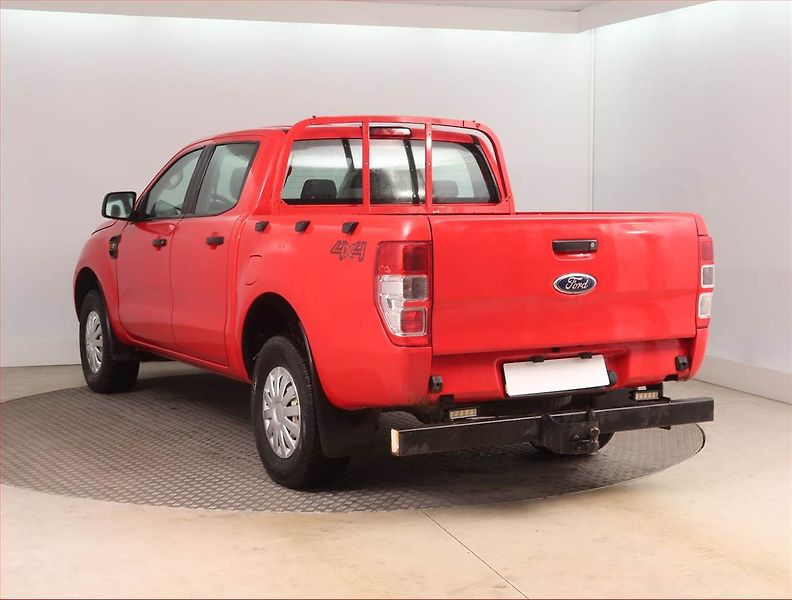 Ford Ranger (2016) 2.2 TDCi - fotka 4 z 14