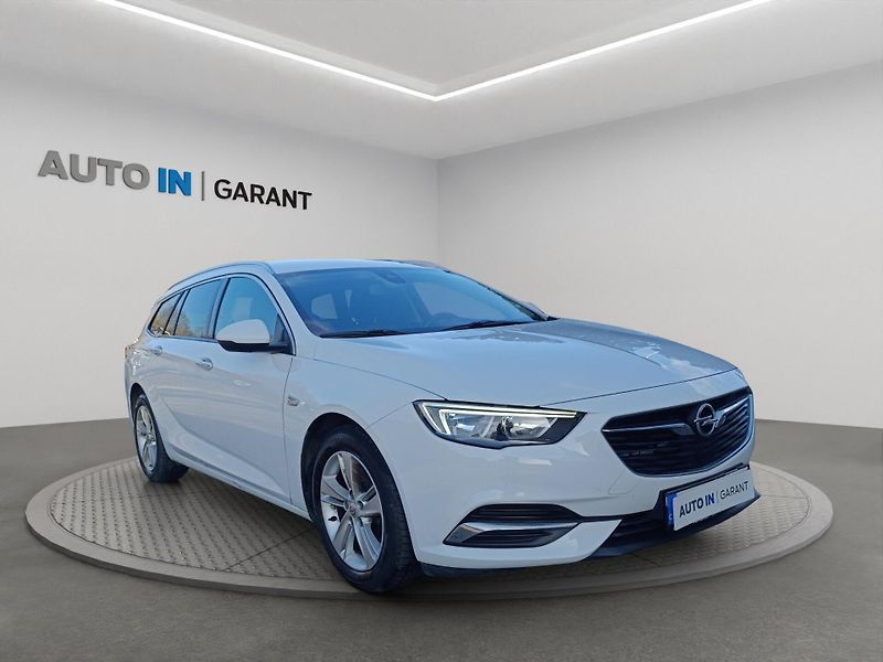 Opel Insignia (2018) 1.5 121kW, ČR, 1.maj, aut. - fotka 3 z 26