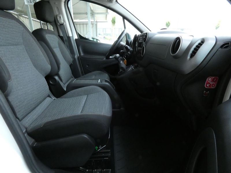 Citroën Berlingo 1,6 HDi - fotka 21 z 29