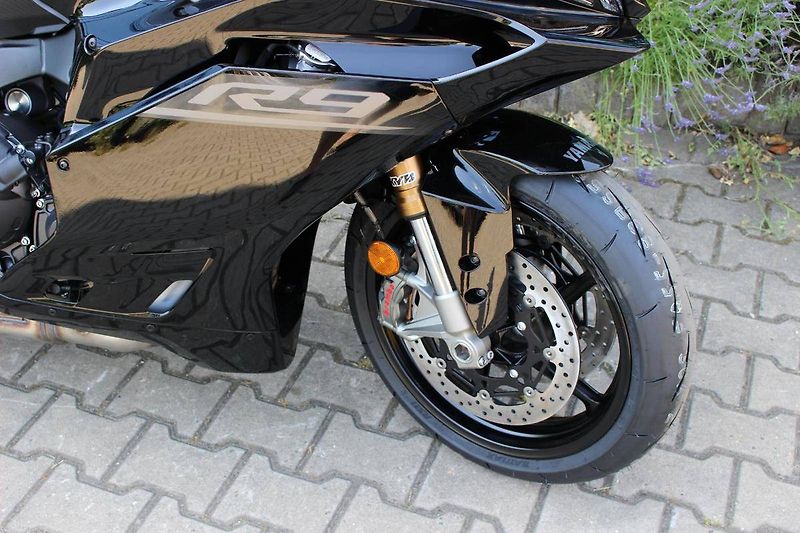Yamaha (2026) YZF-R9 2026 SKLADEM - fotka 3 z 10