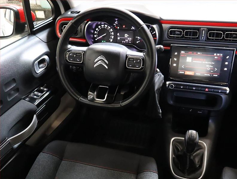 Citroën C3 (2017) 1.2 PureTech, Tempomat - fotka 7 z 19