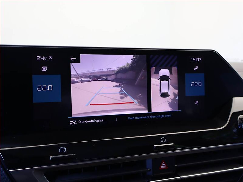 Citroën C4 (2021) 1.2 PureTech, Serv.kniha, Kůže - fotka 14 z 19