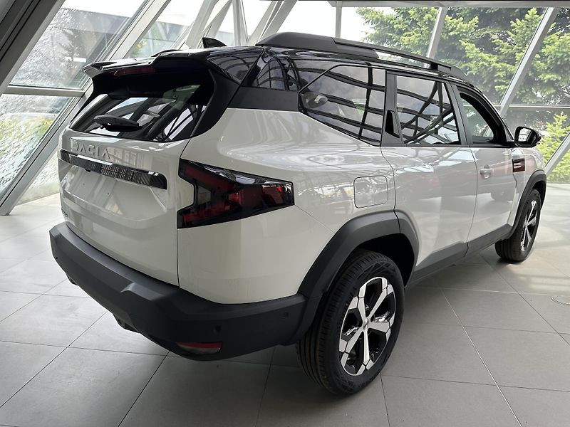 Dacia Bigster (2026) Journey HYBRID 155 - SKLADEM - fotka 5 z 15