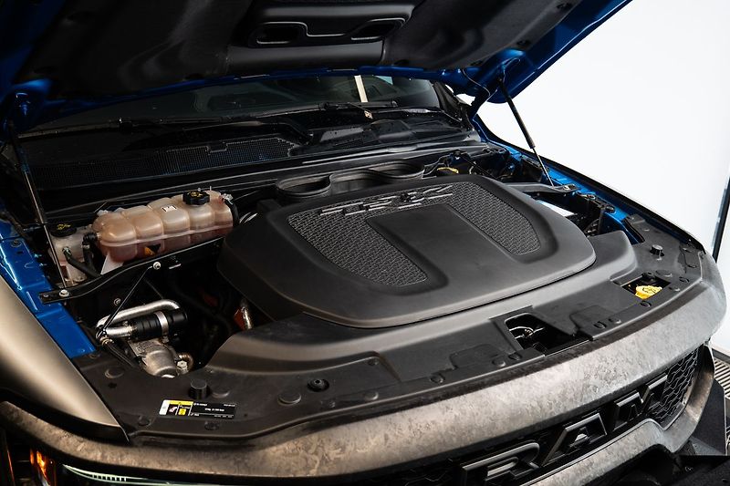 RAM 1500 TRX/Stan/Naviják/Harman Kardon - fotka 25 z 31