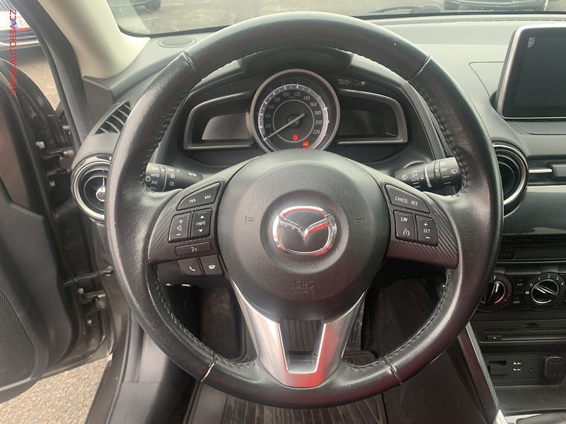 Mazda 2 (2016) 1.5 D, AC, park.čidla - fotka 13 z 18