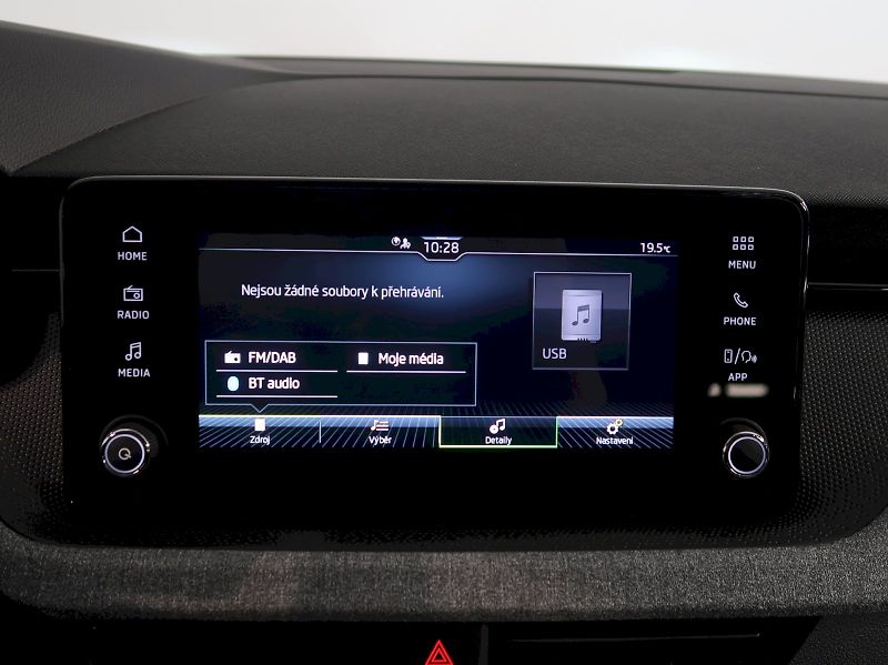 Škoda Scala (2025) SELECTION 1.0TSI 85KW - fotka 26 z 38