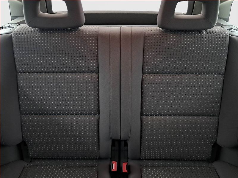Audi A2 (2001) 1.4, nová STK, dobrý stav - fotka 10 z 14