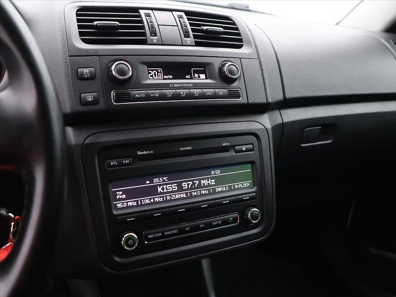 Škoda Roomster 1,2 TSI 63kW Elegance Tažné - fotka 18 z 28