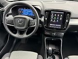 Volvo XC40 ACC, BLIS, FULL LED - náhled 22